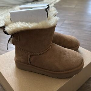 Ugg Bailey Bow boots